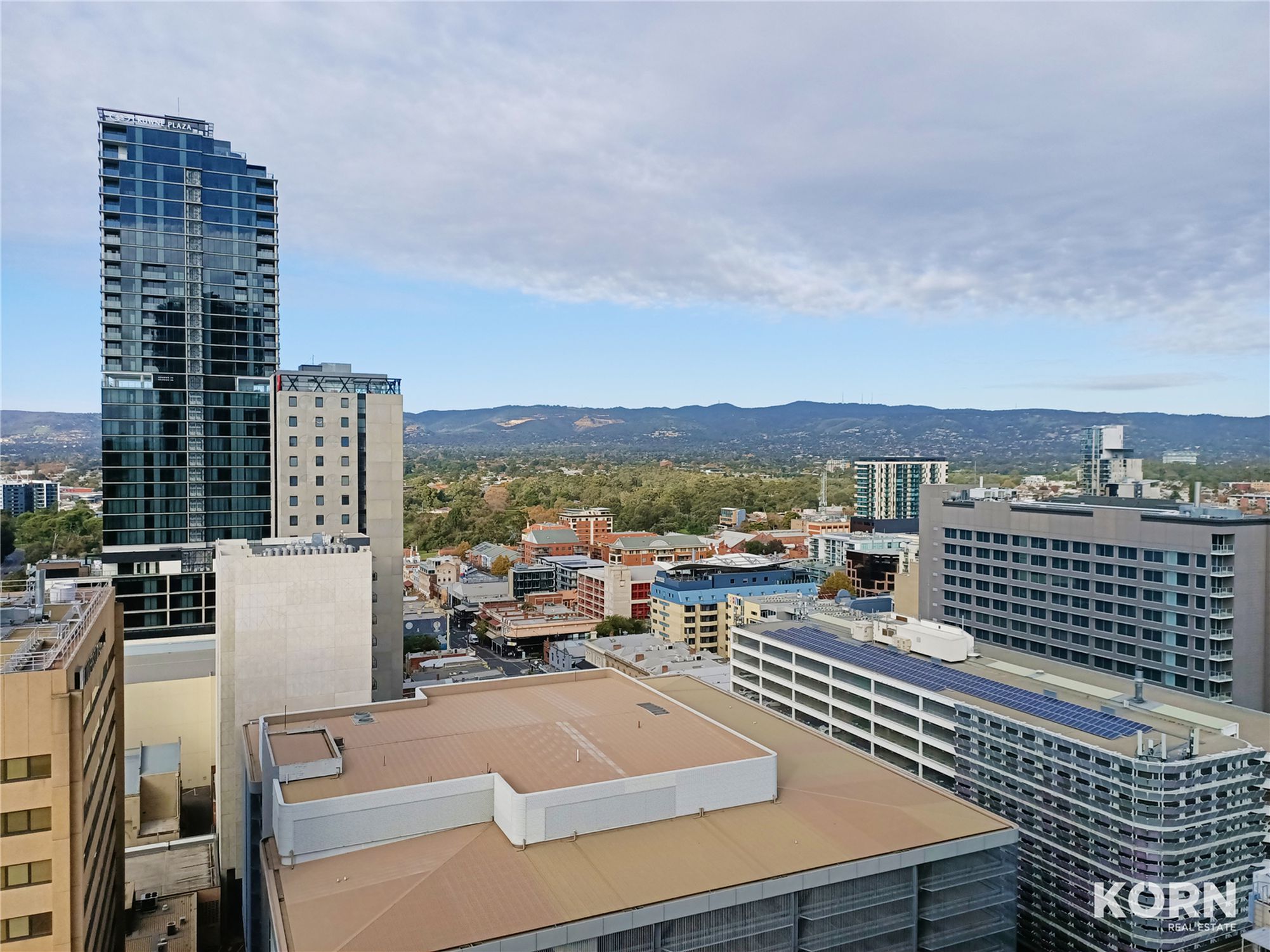 1905 / 15 Austin Street, Adelaide