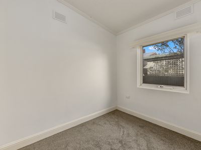 1 Degaris Street, Millicent