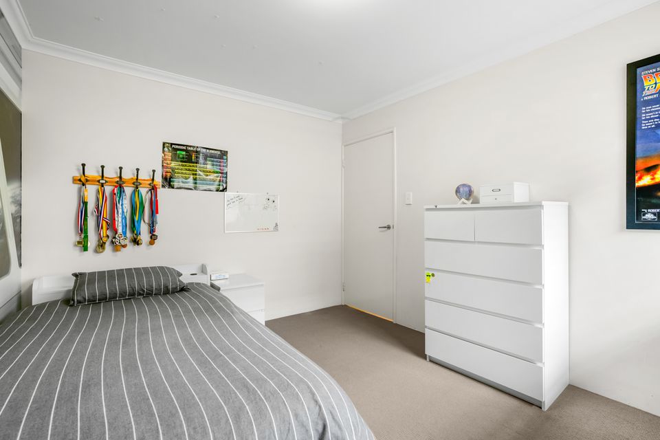 39 BROULEE LANE, Secret Harbour