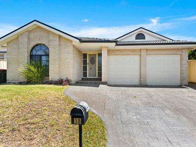 18 Hicks Terrace, Shell Cove