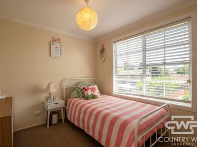 18 Lindsay Avenue, Glen Innes