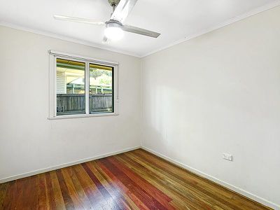 28 Dowling Drive, Southport