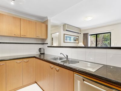 48 / 118 Mounts Bay Road, Perth