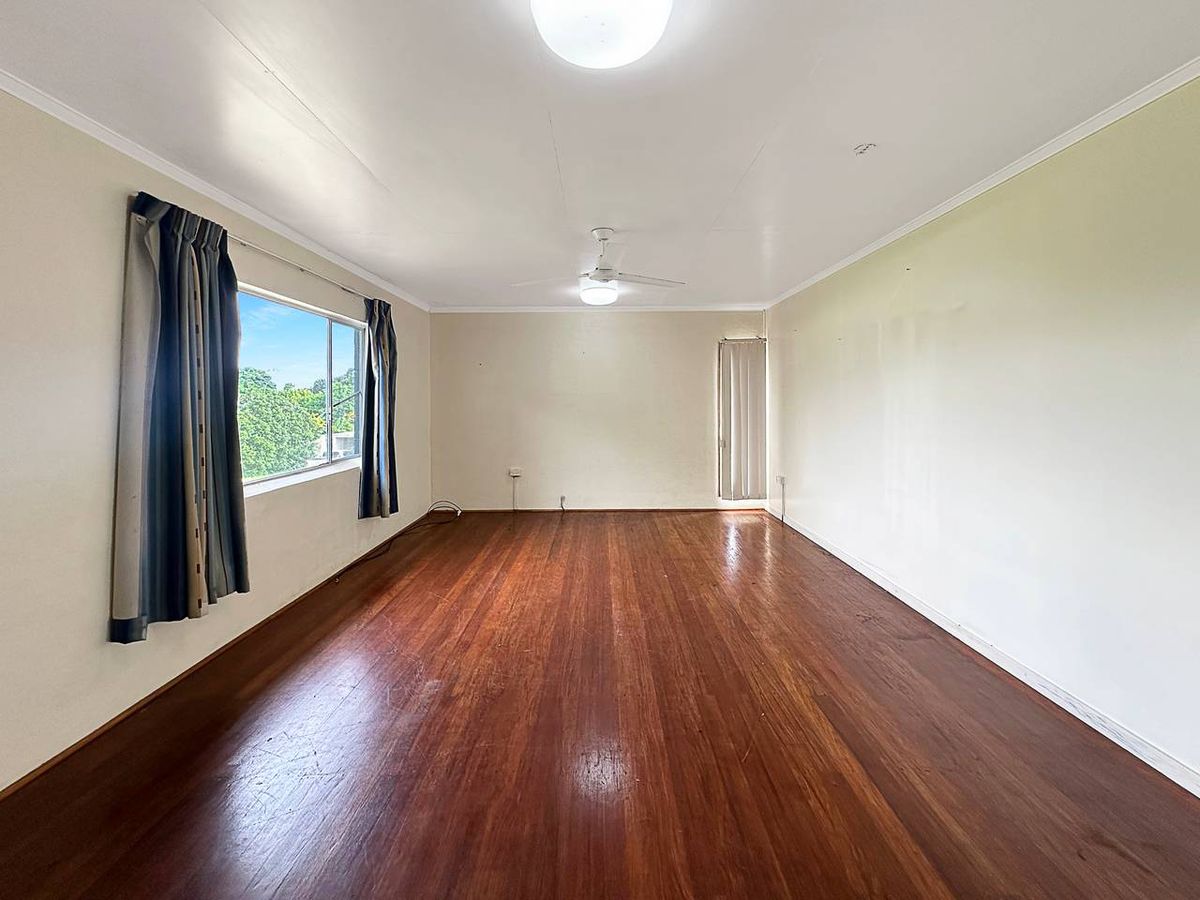 15 Marigold Street, Atherton