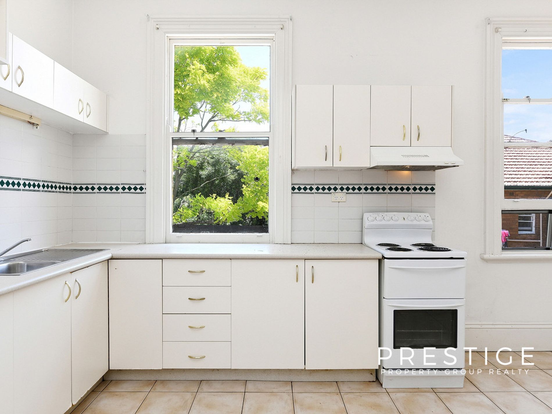 9 / 30 Forest Road, Arncliffe