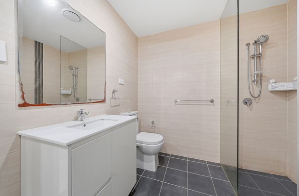 3105 / 1A Morton Street, Parramatta