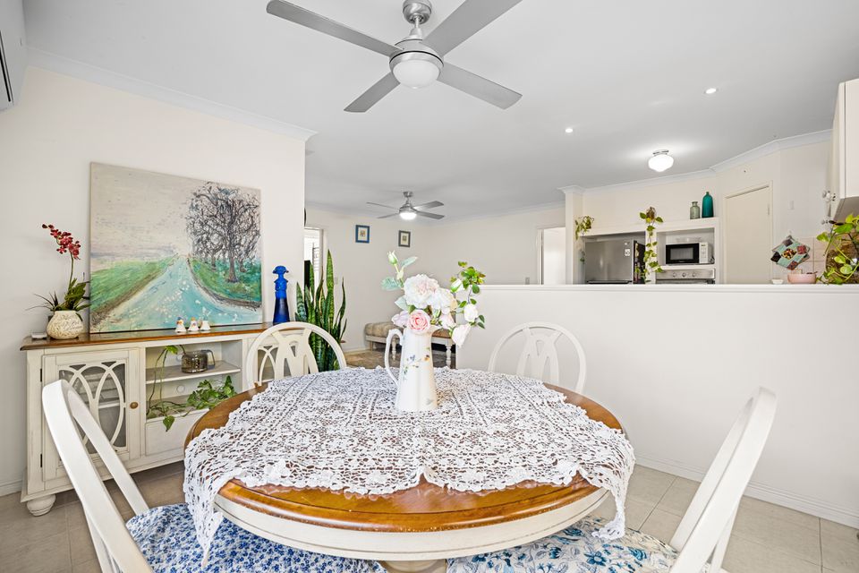 15 / 5 SAINTE MAXIME AVENUE, Port Kennedy
