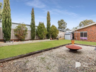 8 High Street, Harcourt