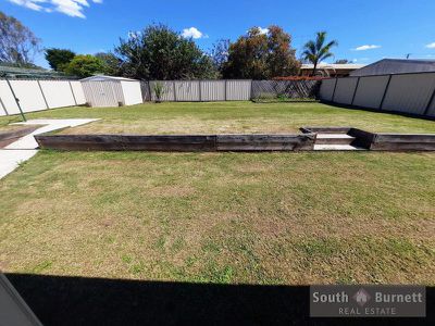 7 Deakin Crescent, Nanango