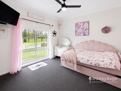 48-50 Mackenzie Avenue, Riverbend
