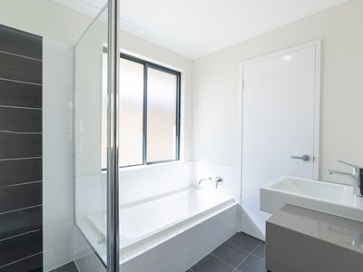 8 Blissful Wy, Baldivis