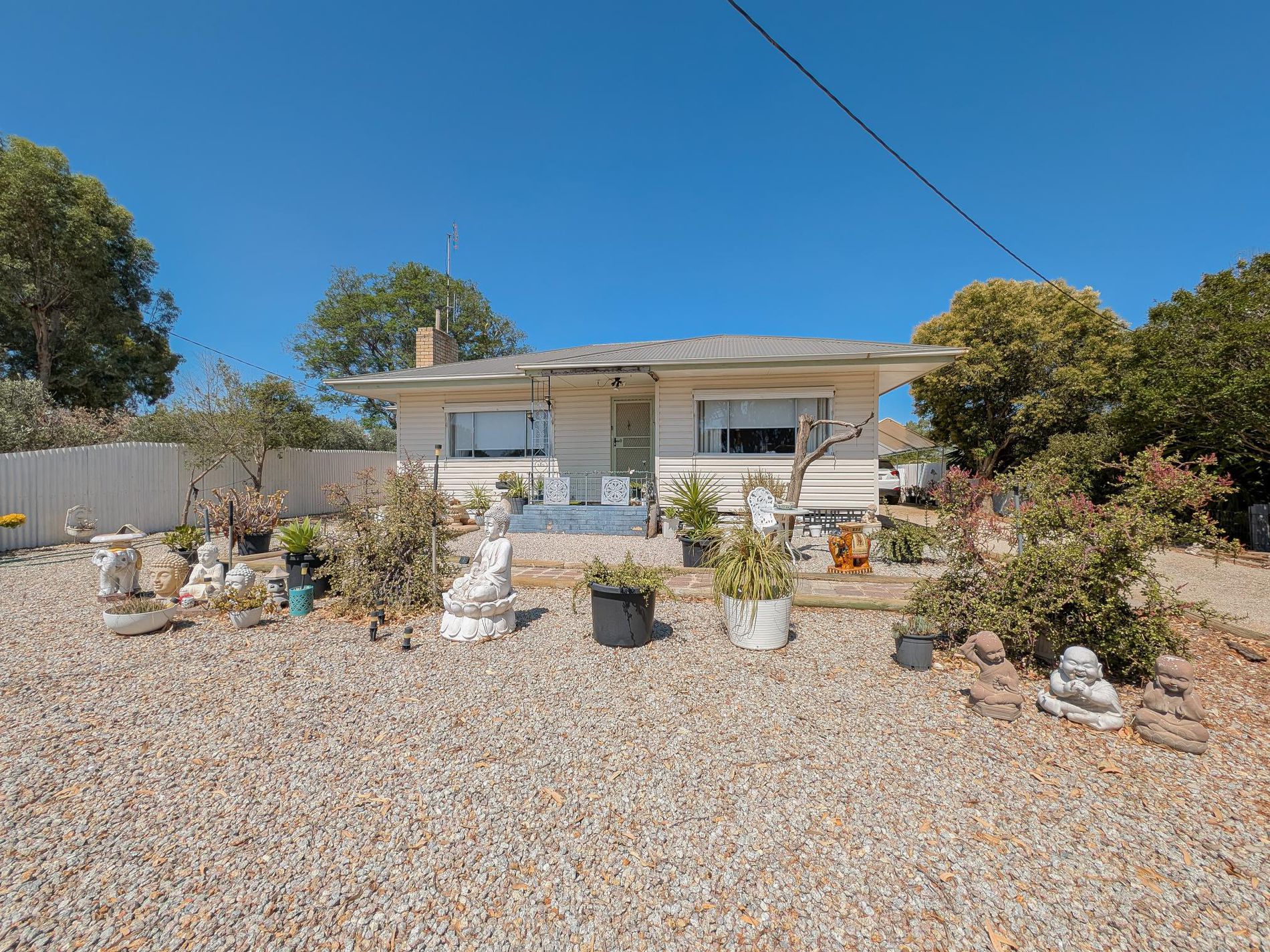 9 Railway Crescent, Boort