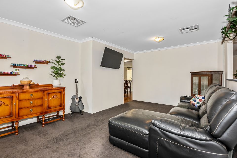 6 Borden Court, Dudley Park