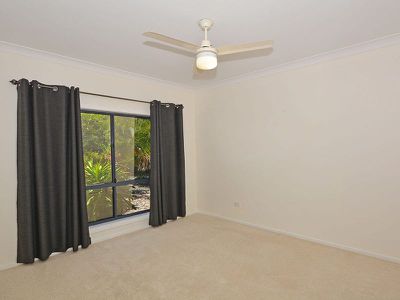 15 Amstal Avenue, Wondunna
