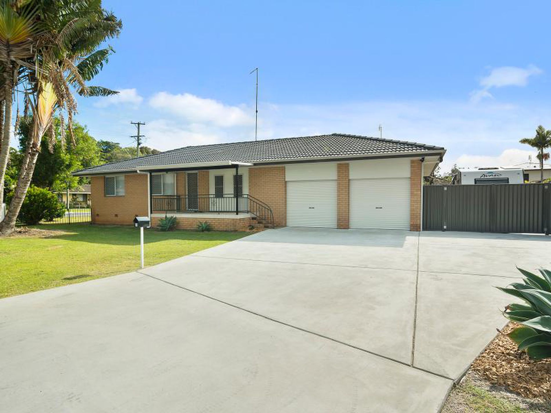 19 Gollan Drive, Tweed Heads West