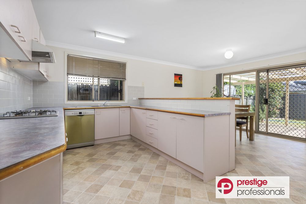 13 Paroo Court, Wattle Grove