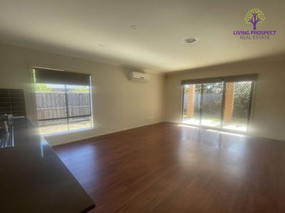56 Centennial Boulevard, Curlewis