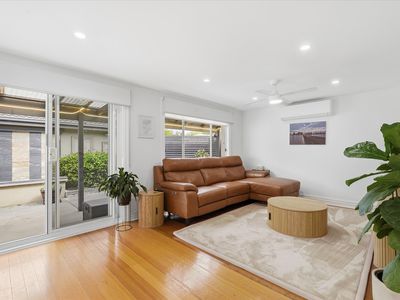 67 GRIEVE PARADE, Altona
