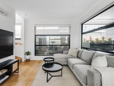 5 / 14 Irvine Crescent, Brunswick West