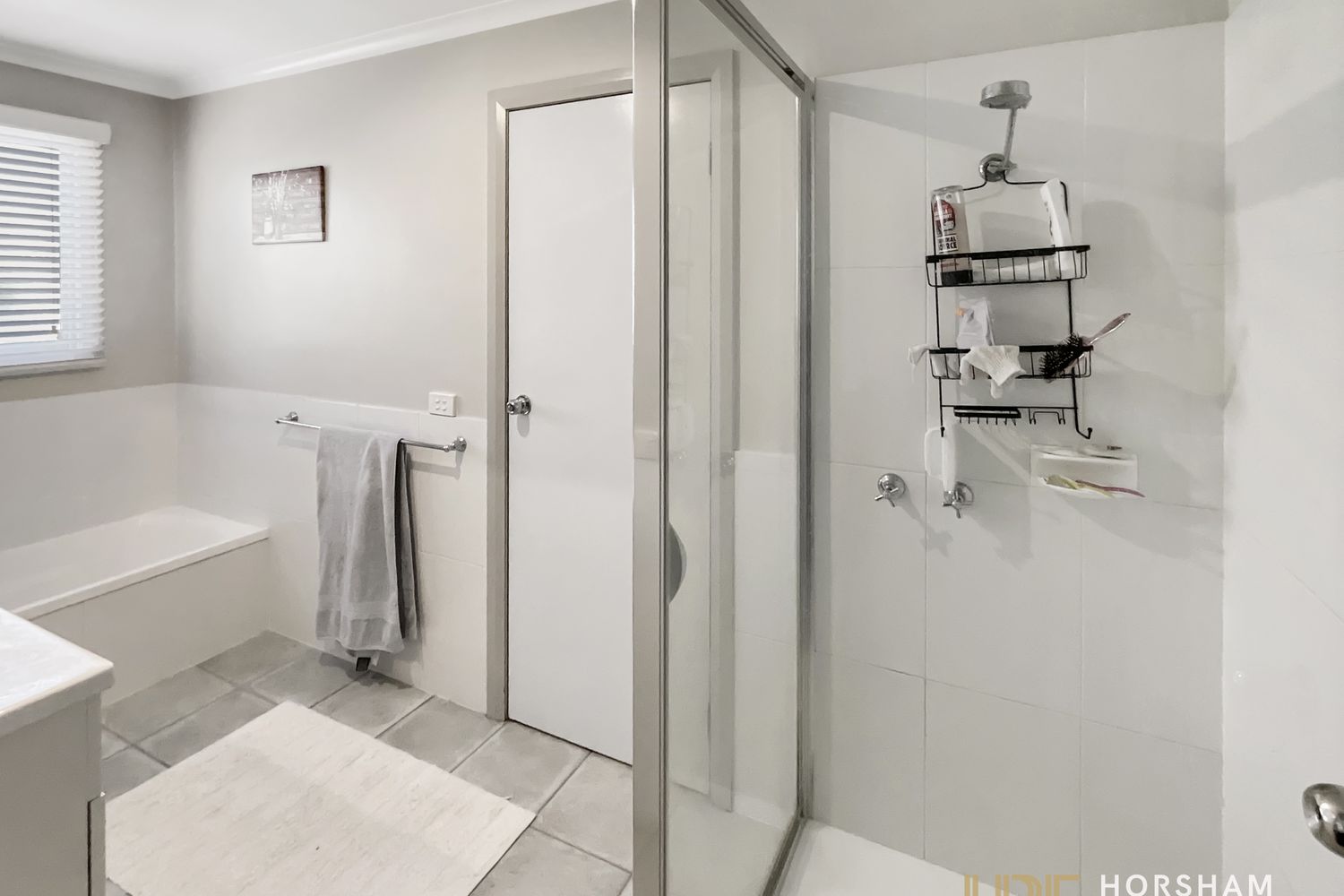 2 / 120 Bennett Road, Horsham
