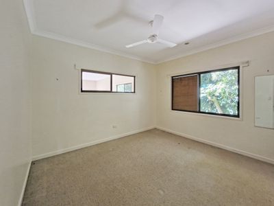 5 Peaks Gully Road, Atherton