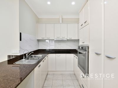 1 / 27 Endeavour Street, Sylvania