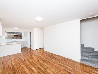 2 / 39 Atkinson Street, Queanbeyan East