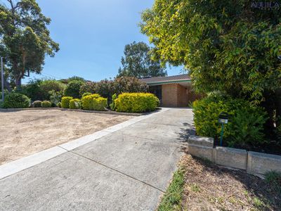 28 Myles Road, Swan View