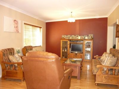 2 Wheatleys Lane, Dubbo