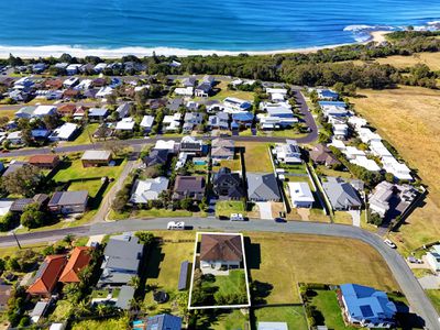 38 Sapphire Parade, Diamond Beach