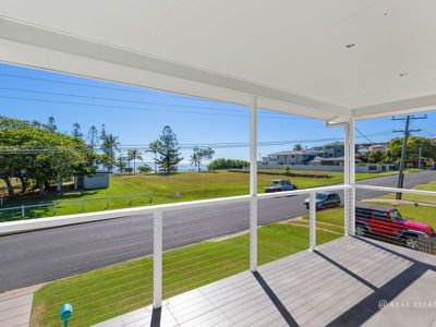 34 Cathne Street, Cooee Bay