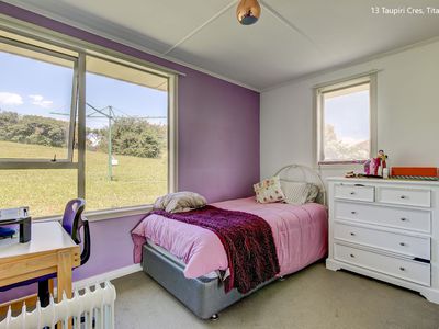 11 Taupiri Crescent, Titahi Bay