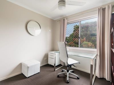 2 Kallay Street, Pacific Paradise