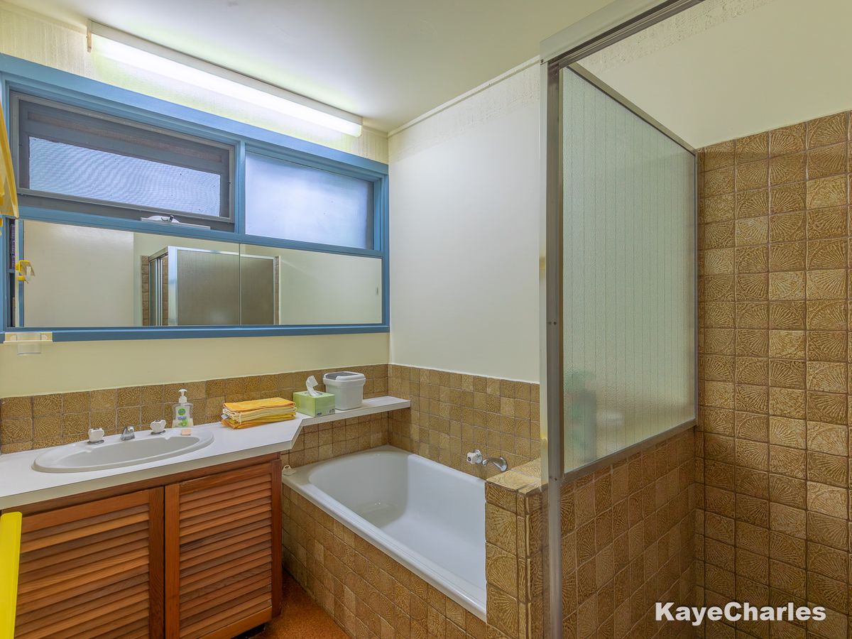 5 Burton Road, Beaconsfield Upper