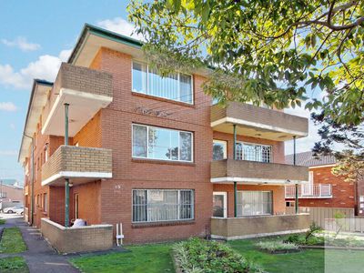 3 / 15 Hill Street, Campsie