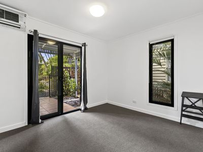 112 Arthur Terrace, Red Hill
