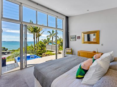 72 Duncansby Road, Stanmore Bay