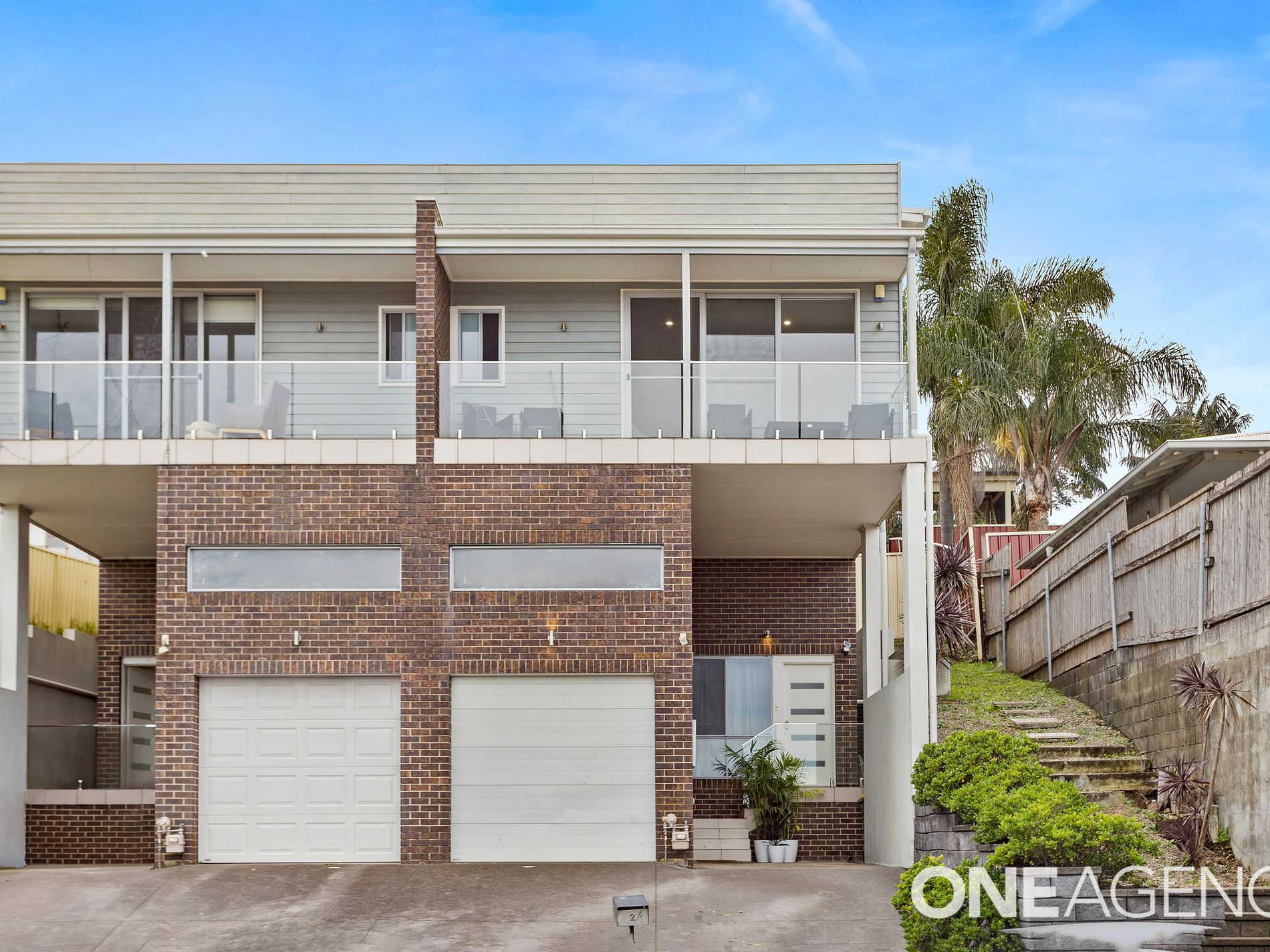 2 / 1 Backhouse Road, Lake Heights