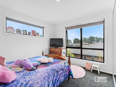 8 Sandy Crescent, Wynyard