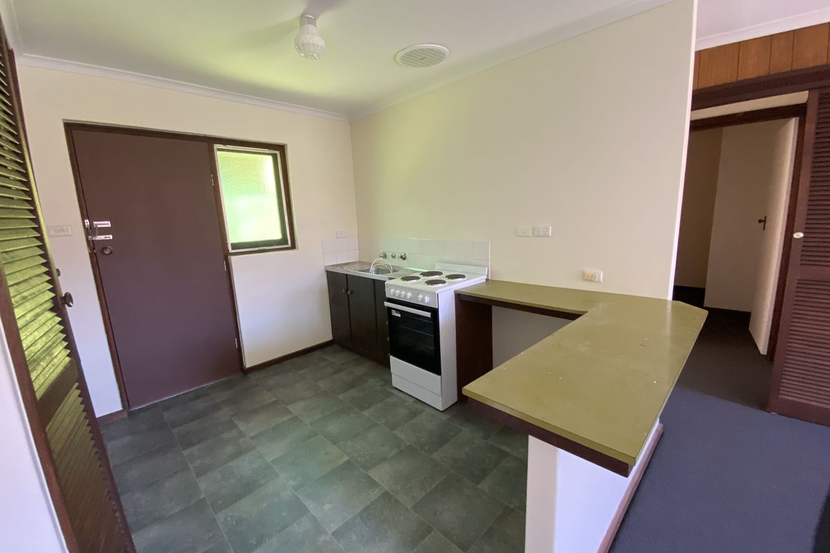 1 / 7 Esther Binks Avenue, Greenacres
