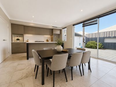 58 Congenial Loop, Atwell