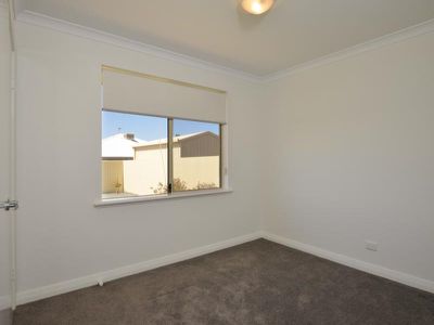 30 Tindals Crescent, Hannans