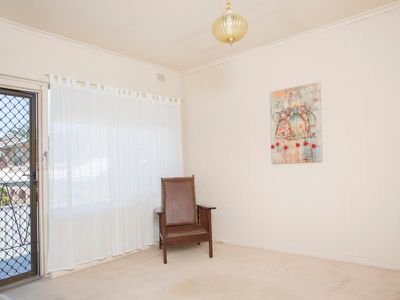 10 / 36 Military Road, West Beach