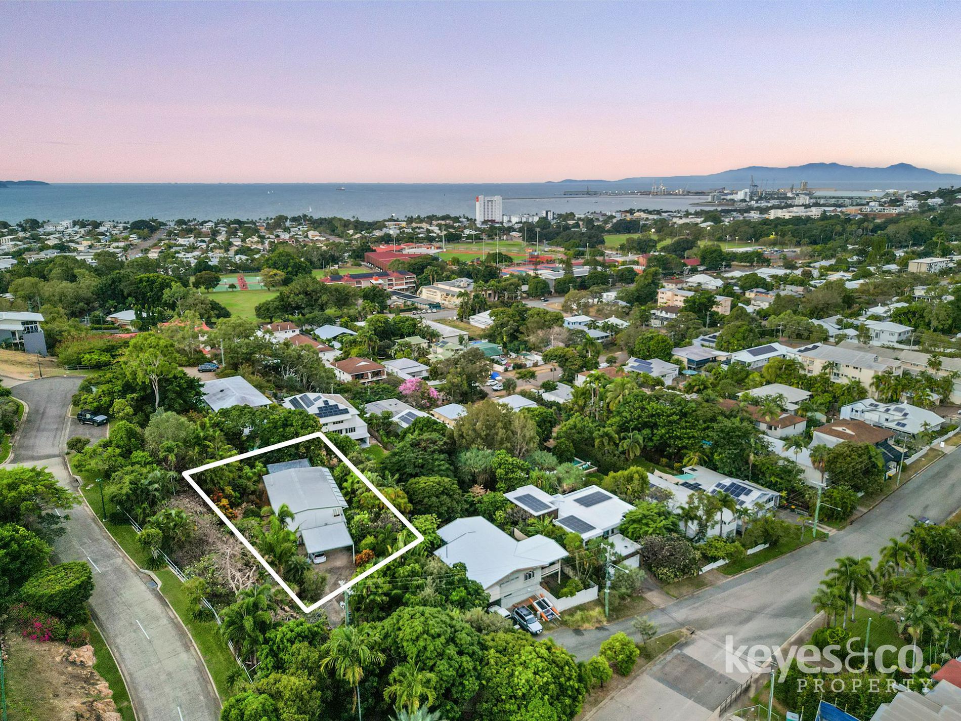 393 Stanley Street, North Ward