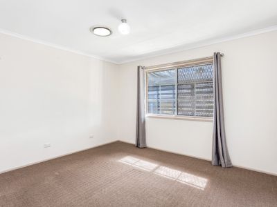 7 Lauretta Avenue, Springwood