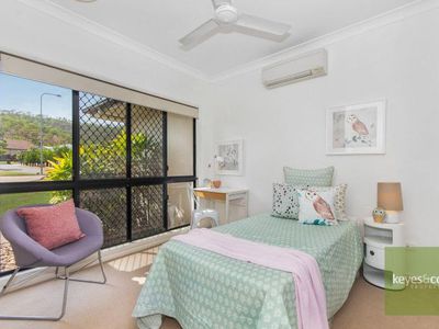 9 Turrella Court, Douglas