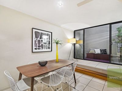 3 / 23 Echlin Street, West End