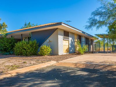 4 / 10 Dulverton Terrace, South Hedland