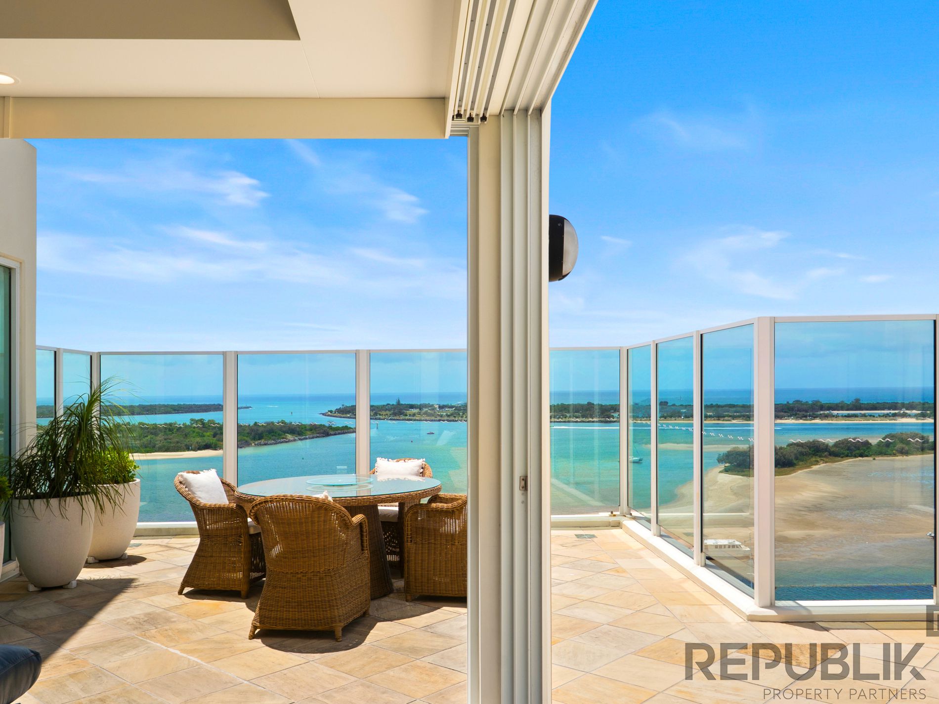 123 / 326 Marine Parade, Labrador
