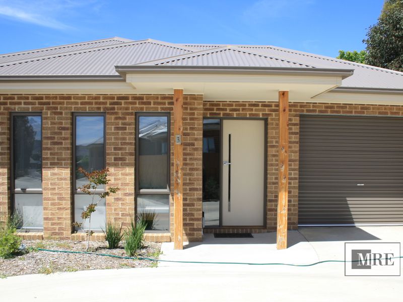 3. / 18 Kidston Parade, Mansfield